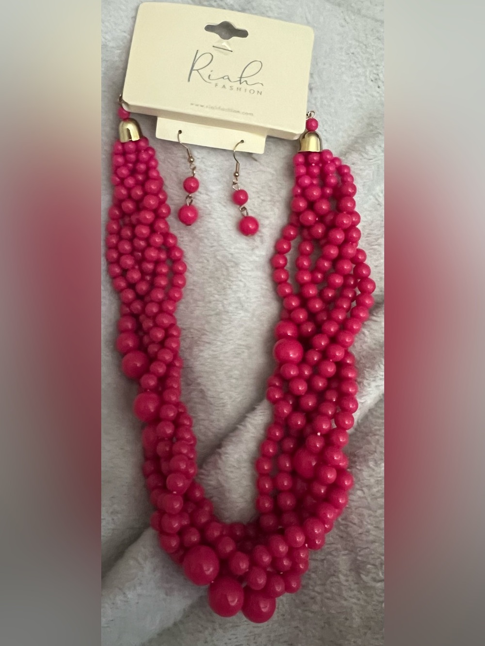 NWT Riah Fashion Dark Pink Multi-Strand Beaded Necklace & Earrings Set